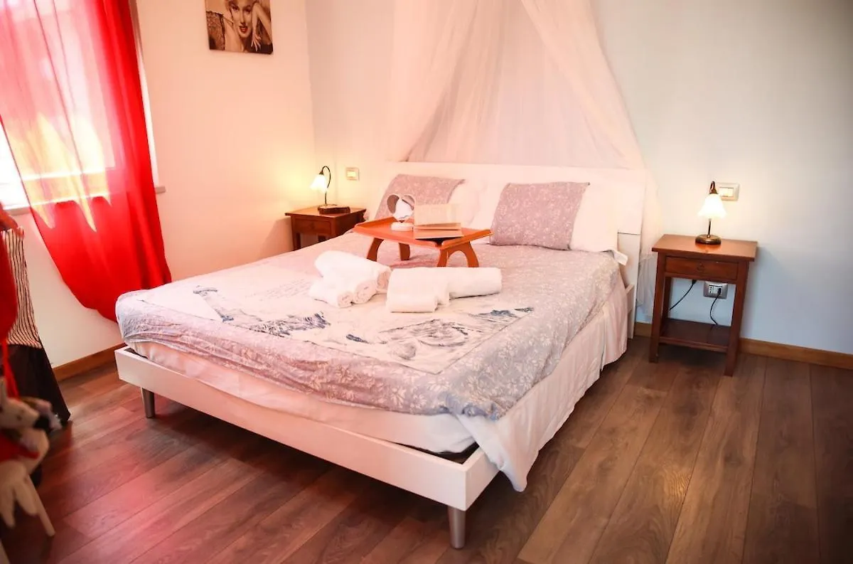 Ferienwohnung La Casa Dell'Artista - 3' Dal Mare Albinia Italien