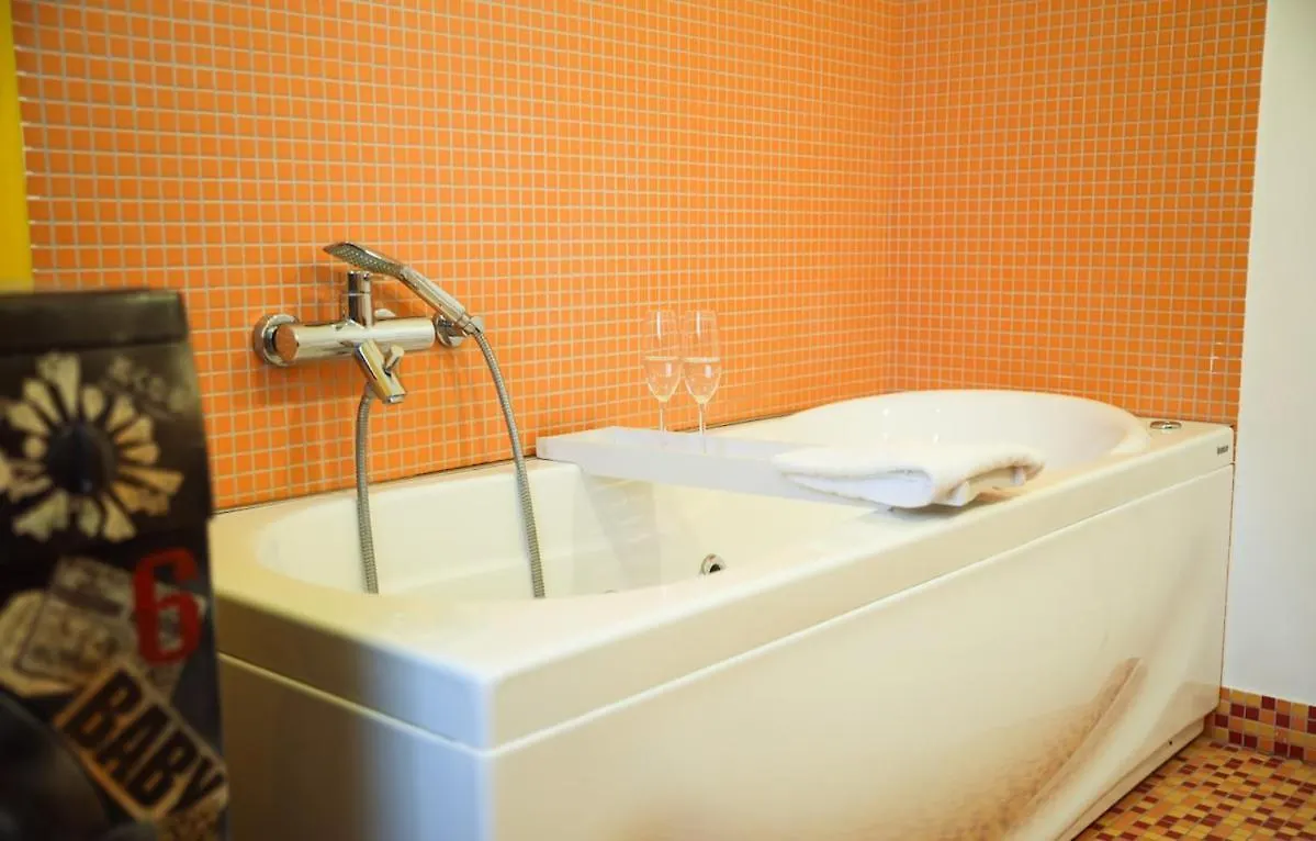 Appartamento La Casa Dell'Artista - 3' Dal Mare Albinia
