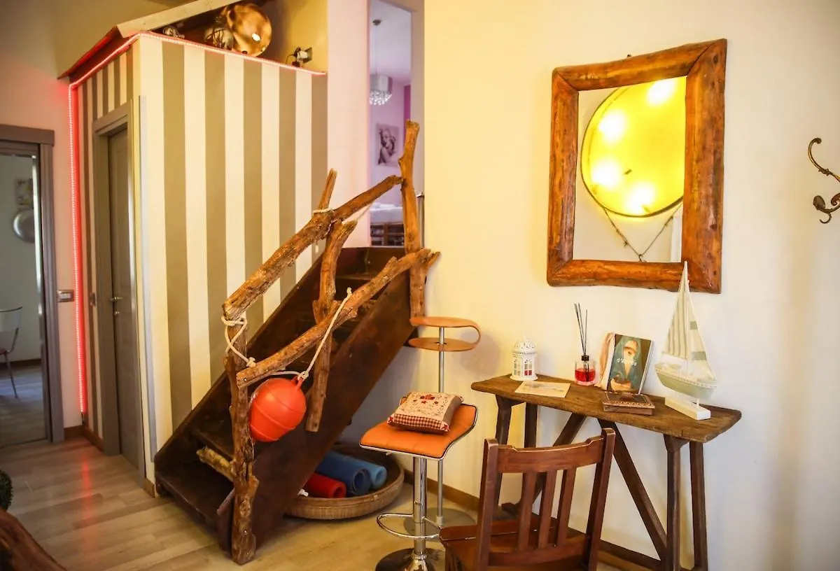 Ferienwohnung La Casa Dell'Artista - 3' Dal Mare Albinia Apartment